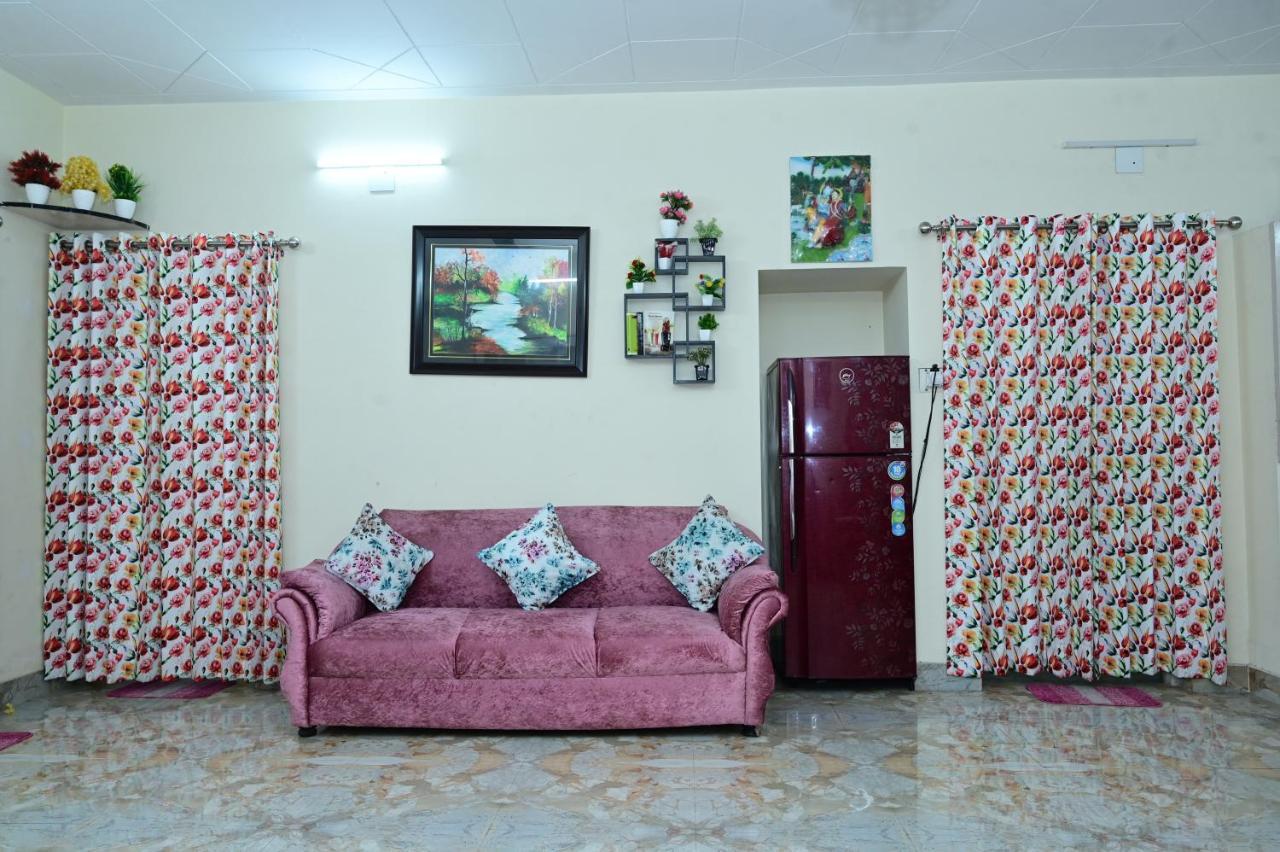 Dhairya'S Villa Home Away From Home 贾姆穆 外观 照片