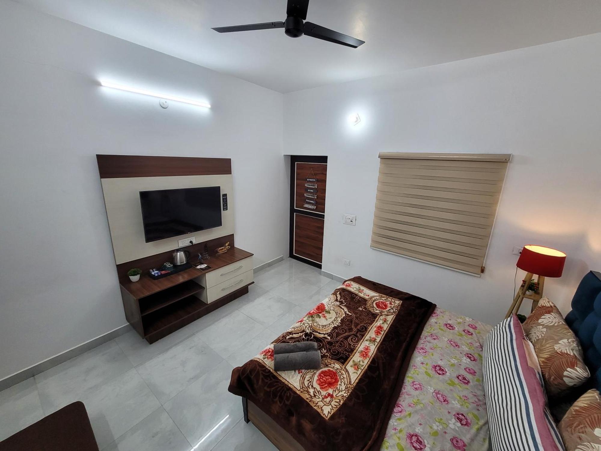 Dhairya'S Villa Home Away From Home 贾姆穆 外观 照片